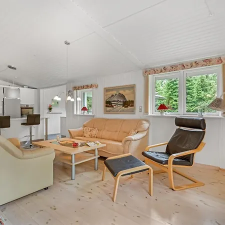 Cristine - From The Sea By Interhome Ferienhaus Hals